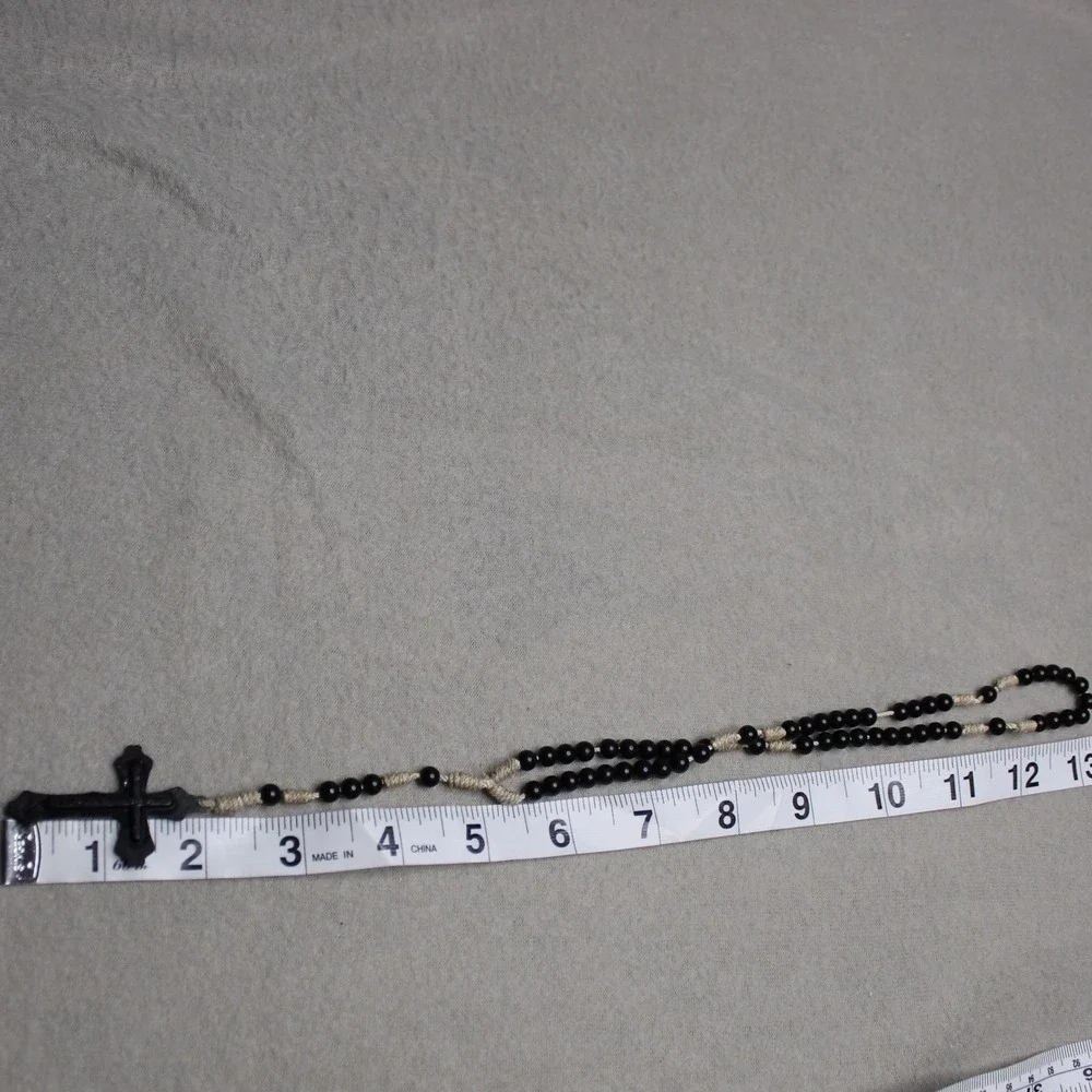 Unbranded Rosary‎ Prayer Beads Unisex OS Black Excellent Crucifix Knotted Cord